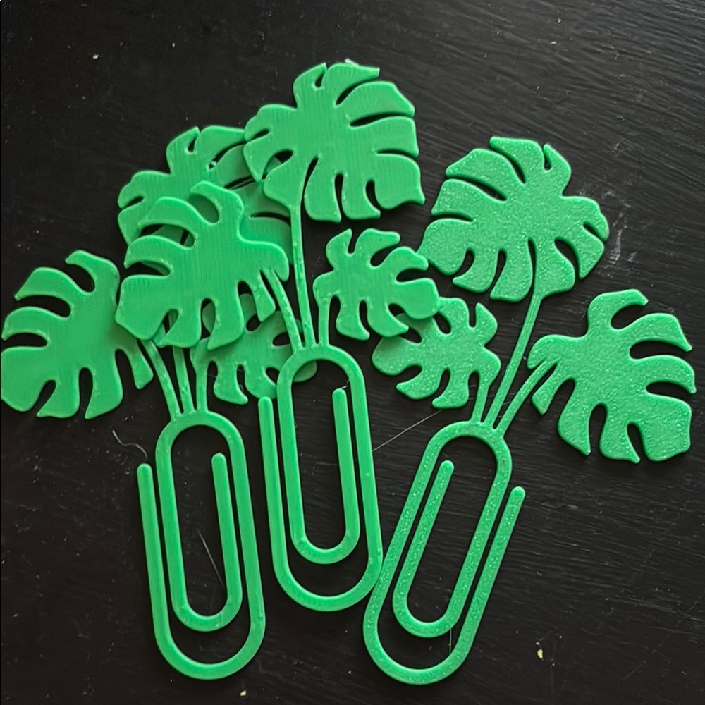 Monstera Clip